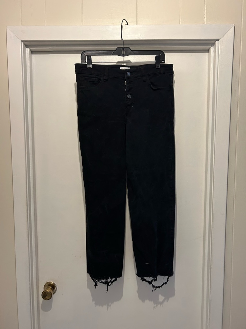 Straight Leg Women's Jeans in Black